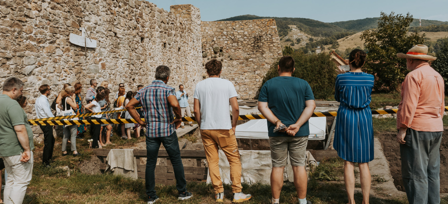 Prečo práve Devín? / komentovaná prehliadka